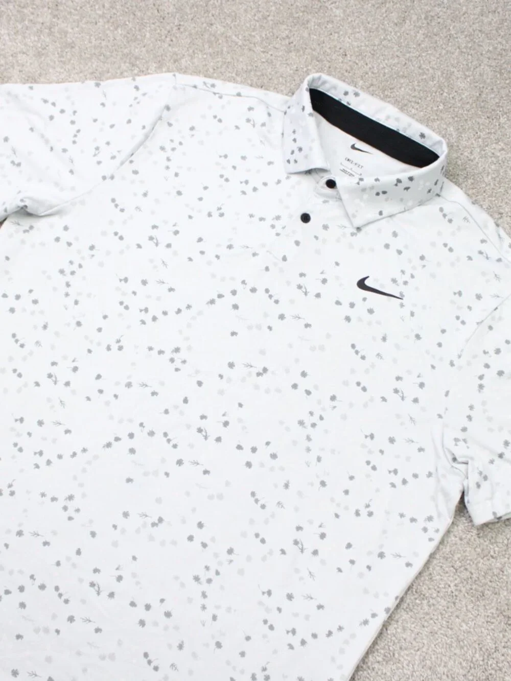 Nike Polo Shirt Mens Large White/Gray All Over Print Dri-Fit Golf Short Sleeve